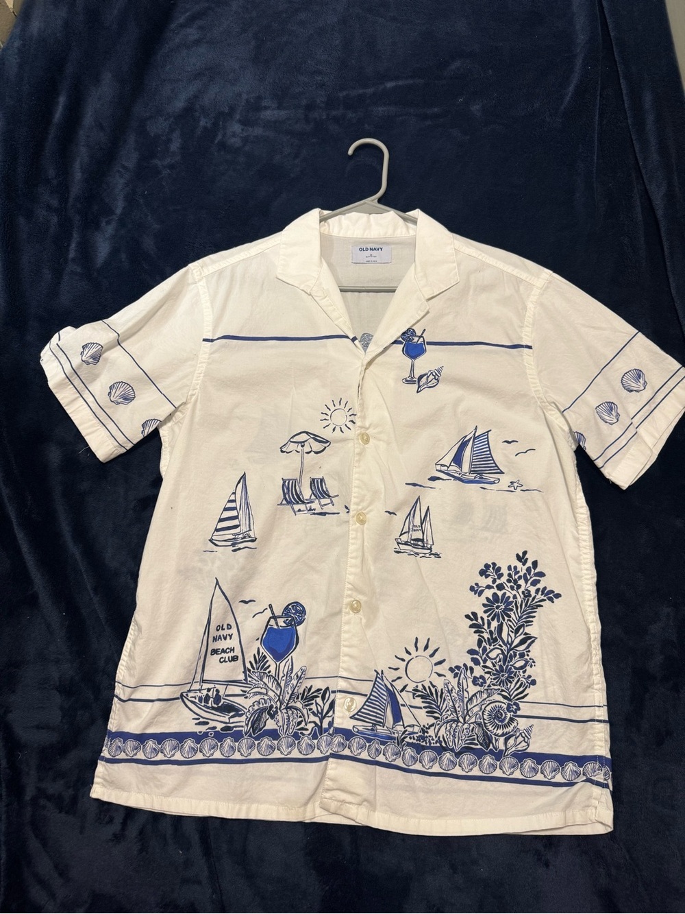 Old Navy Cream Short-Sleeve Button-Down Shirt with Navy Beach Print